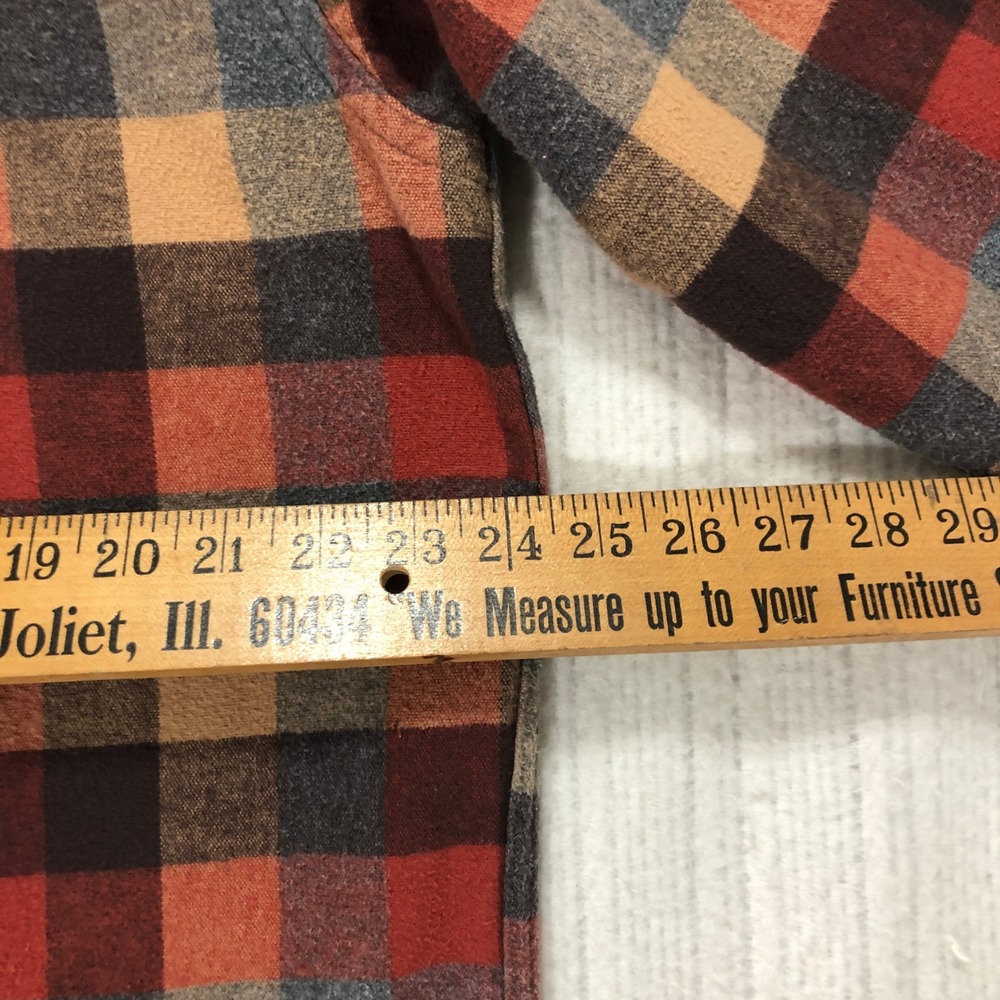 LLBean Traditional Fit Plaid Flannel Shirt Long Sleeve Button Up Men L REG - Picture 8 of 8